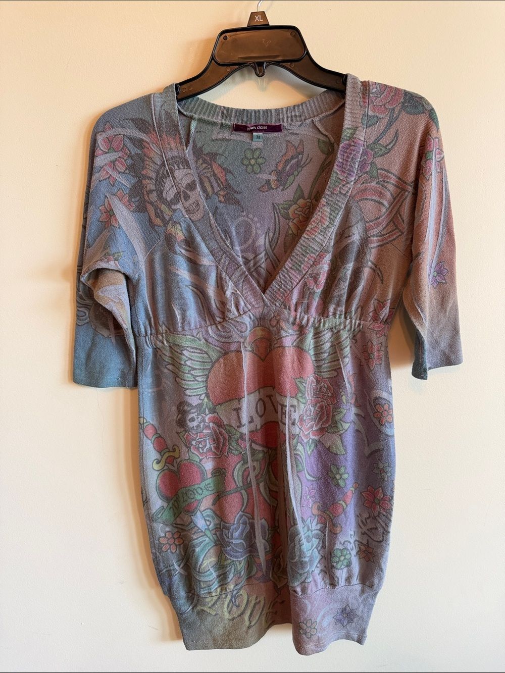 julie's closet Pink & Gray Tattoo-Print V-Neck Empire Tunic Top
